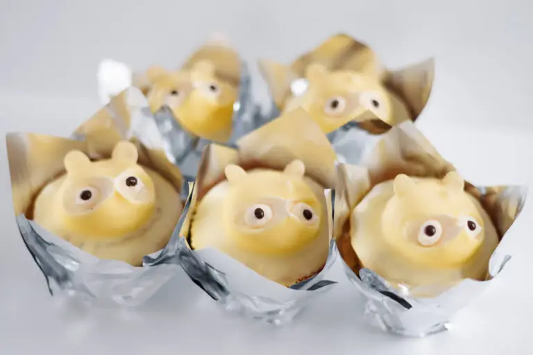 白いたぬきケーキ